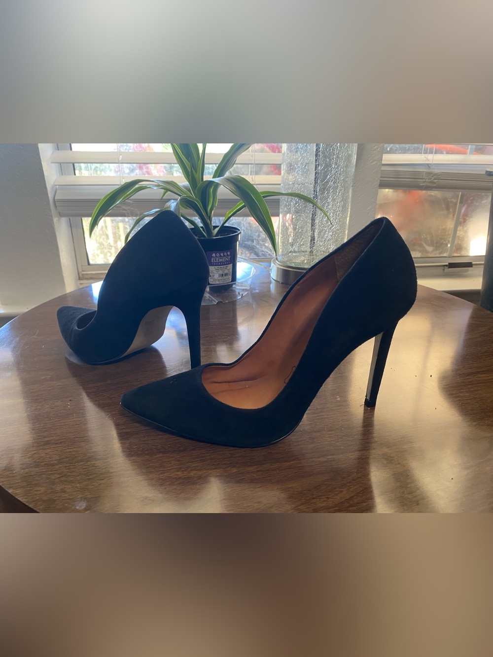 Cathy Jean Classic Black Pointed-Toe Stiletto Suede Pumps Size 8